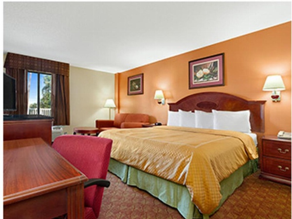 Ramada Limited Columbia image 9